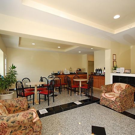 Millville Motorsports Inn And Suites İç mekan fotoğraf