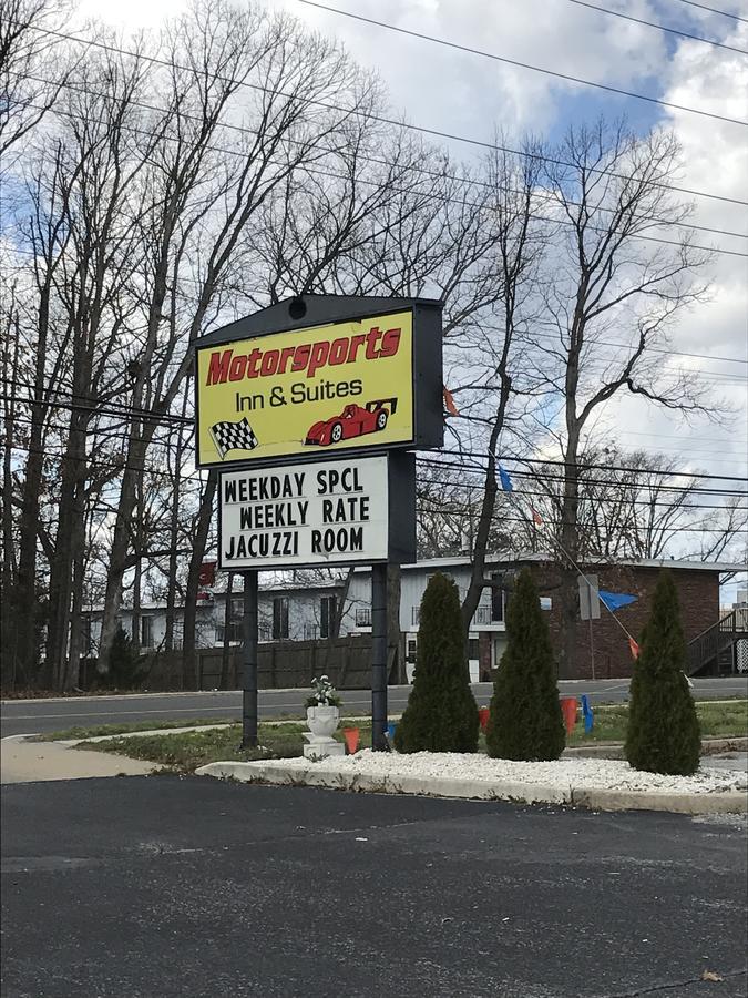Millville Motorsports Inn And Suites Dış mekan fotoğraf
