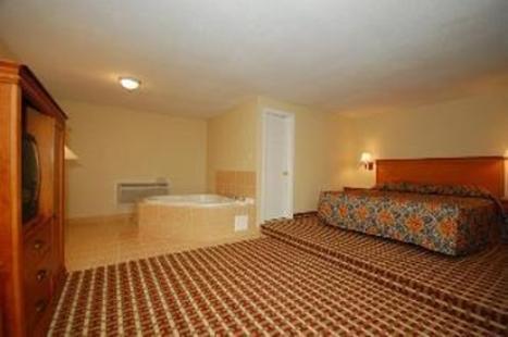 Millville Motorsports Inn And Suites Oda fotoğraf